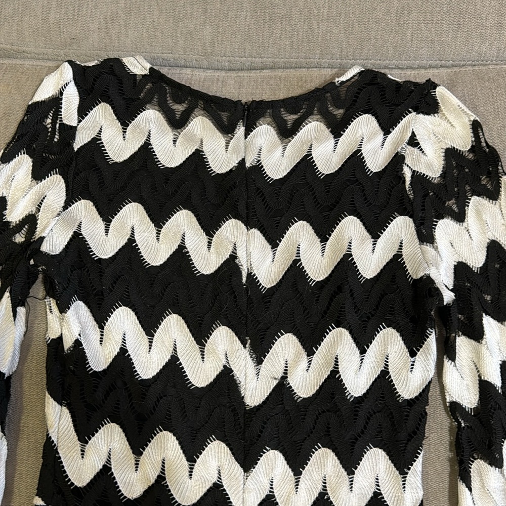 Black & White Wavy Striped Mesh Romper - Picture 14 of 15